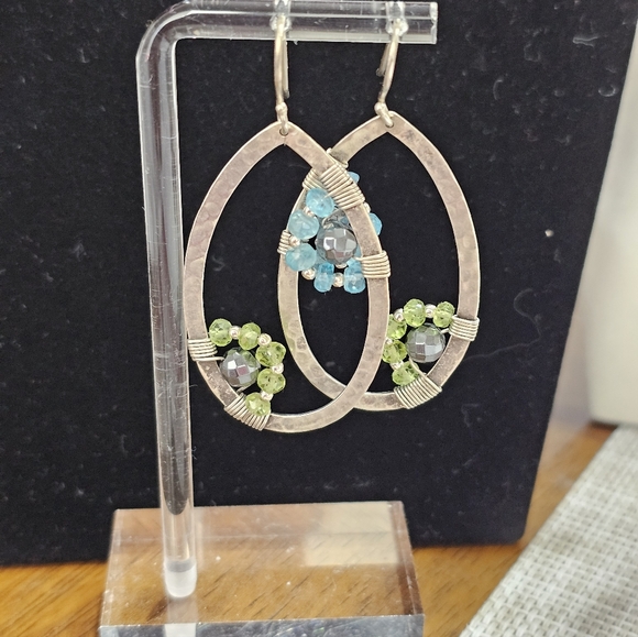 Silpada Teardrop Peridot Hematite Apatite 925 Earrings (With Flaw) - Picture 2 of 11